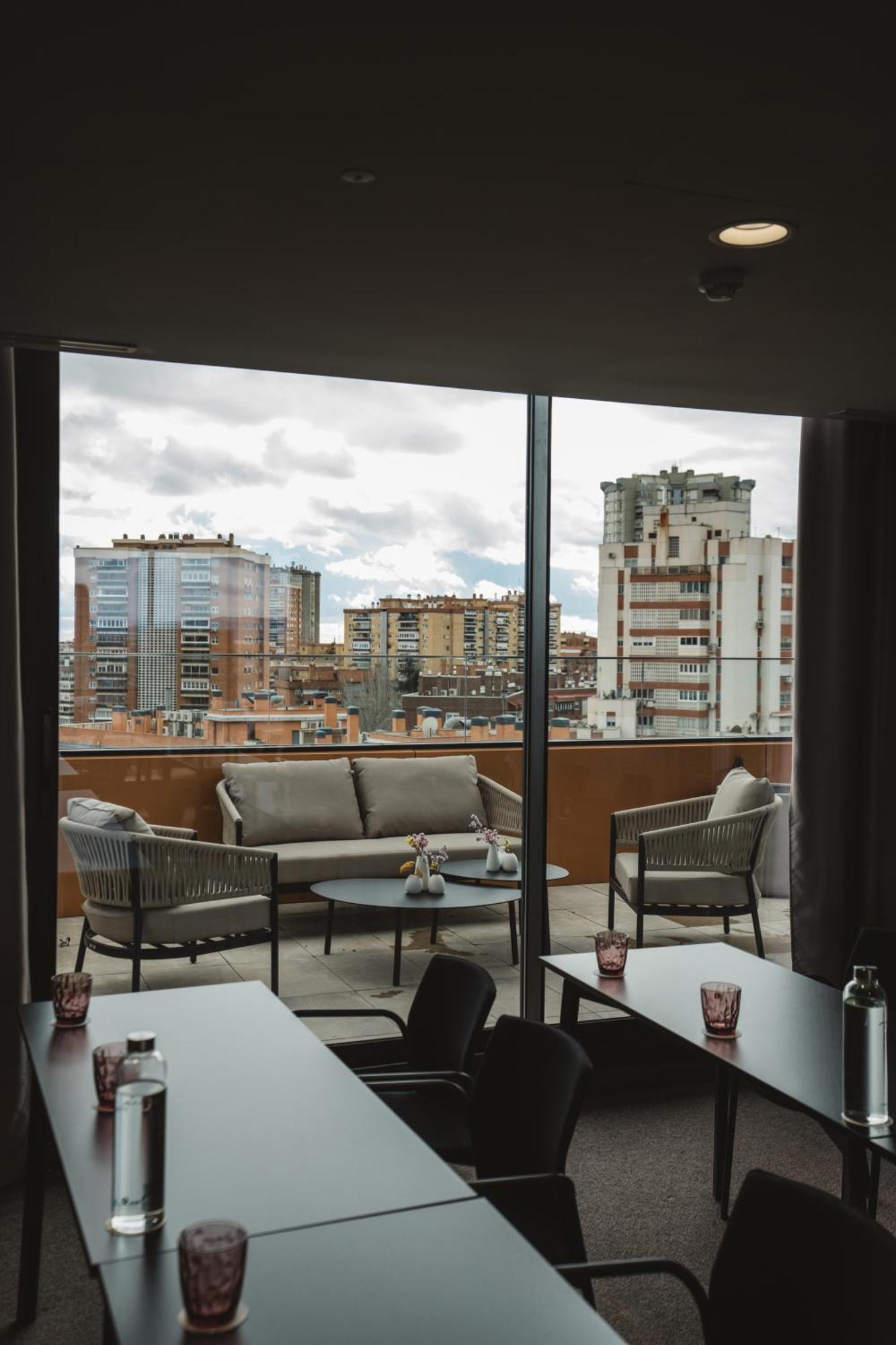 Hotel Pinar Plaza Мадрид Екстер'єр фото